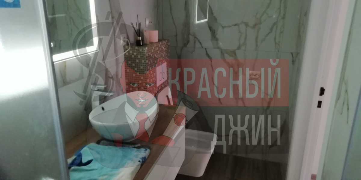 Дом с землей (136,3 кв м+2 участка по 10 соток) Омская обл. с.Надеждино