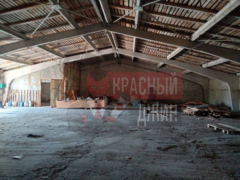 Коммерция (3 склада 1402,9 м кв, 398,7 м кв и 456,6 м кв (склад холодильник) + 18,9 соток, Ростовская область, Чертково
