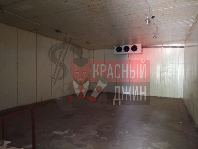 Коммерция (3 склада 1402,9 м кв, 398,7 м кв и 456,6 м кв (склад холодильник) + 18,9 соток, Ростовская область, Чертково