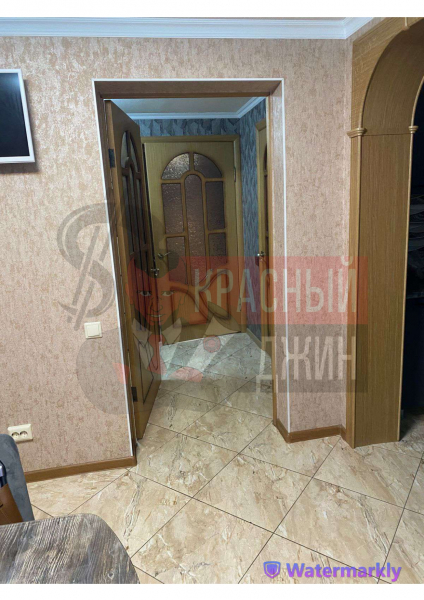 Квартира на земле 77,4 кв м + 5,57 соток, Краснодарский край, Новопокровская ст-ца