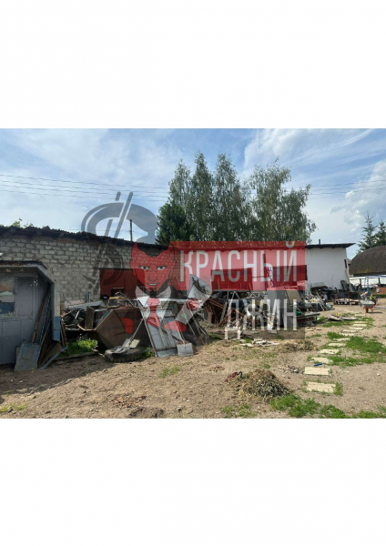 Здание 298.7 кв.м с земельным участком Московская область