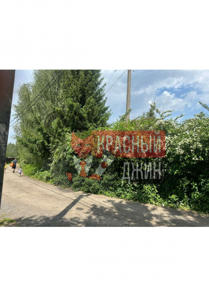 Здание 298.7 кв.м с земельным участком Московская область