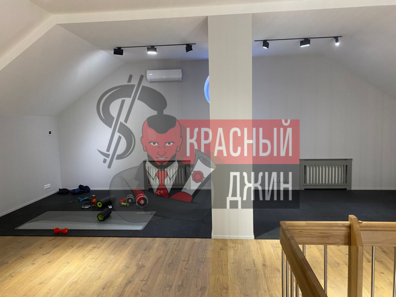 Дом с земельным участком 519,9 кв.м г. Омск