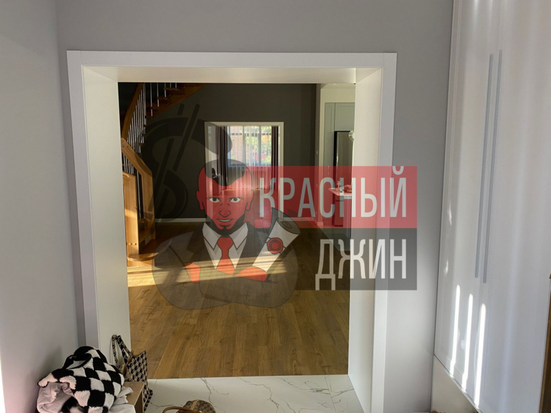 Дом с земельным участком 519,9 кв.м г. Омск