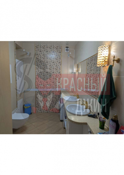 Дом с земельным участком 226,3 кв.м г. Екатеринбург