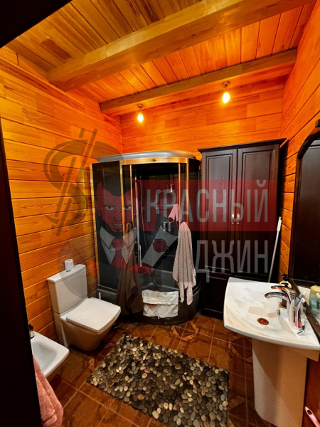 Дом с земельным участком 250,2 кв.м г. Новосибирск