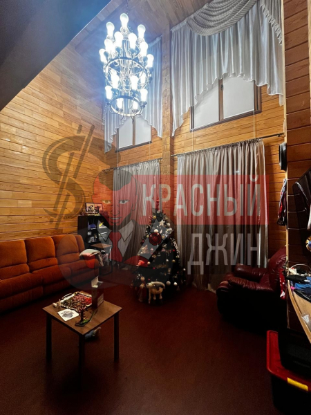 Дом с земельным участком 250,2 кв.м г. Новосибирск